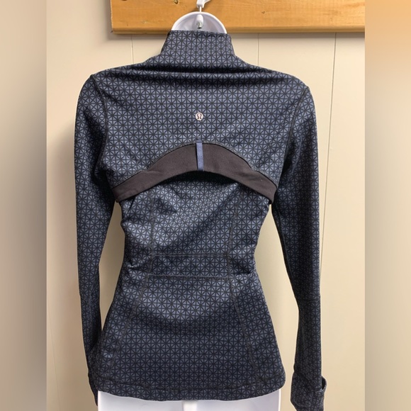 Lululemon define jacket - Picture 2 of 9